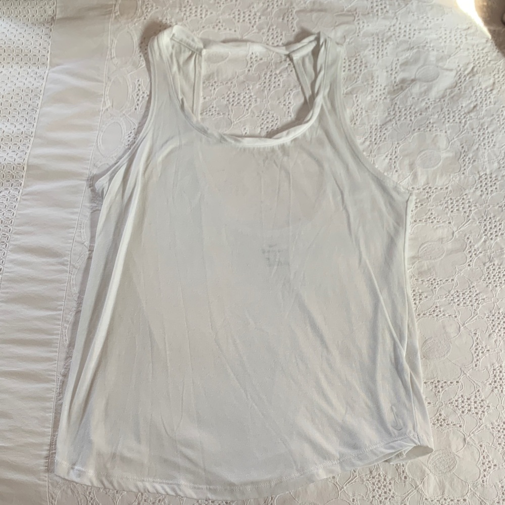 •Nike Women's White Athletic Tank Top•